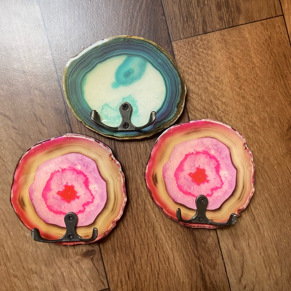 Agate Lacquered Wall Hooks